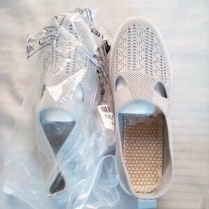 Foot wear